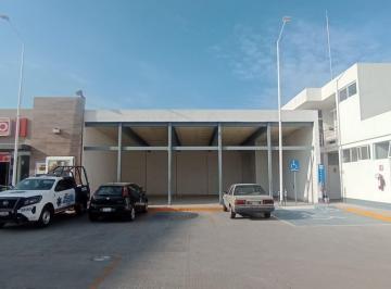 Local comercial · 143m² · 1 Estacionamiento · Local en Renta Gasolinera, Insurgentes 143 m²