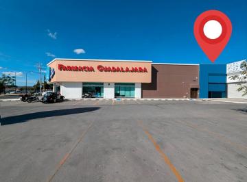 Local comercial · 300m² · 5 Estacionamientos · Local Comercial en Los Castillos 400 m²