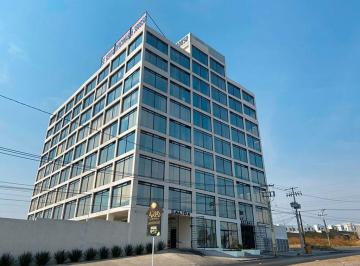 Oficina · 350m² · 1 Recámara · 4 Estacionamientos · Oficina en Renta en Zona Norte León Gto. 350 m²