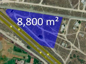 Terreno / Lote · 8800m² · Terreno en Venta Carr. León - Silao, 8,800 m²