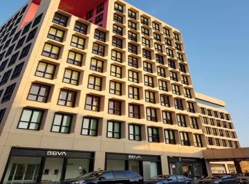 Local comercial · 243m² · 1 Estacionamiento · Local 2 en Renta Puerta Bajio 243 m²