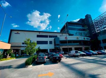 Oficina · 559m² · 300 Estacionamientos · Oficina en Renta Punto Escobedo, León, Gto. 500 m²