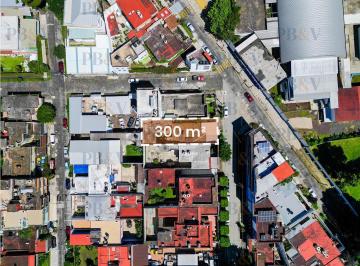 Casa · 300m² · 4 Recámaras · 2 Estacionamientos · Casa en Fraccionamiento Veracruz