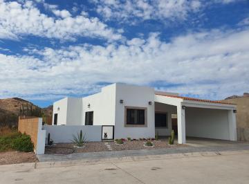 Casa · 158m² · 2 Recámaras · 1 Estacionamiento · Casa en Venta en San Carlos Sonora