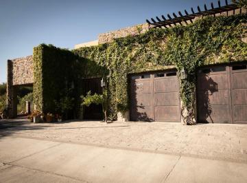 Casa en condominio de 4 habitaciones, San Miguel de Allende · Casa Marialba - Ventanas