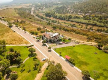 Terreno / Lote · 7055m² · Terreno en Viñedos San Miguel