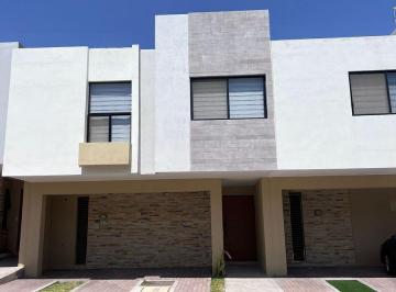 Casa en condominio de 3 habitaciones, Querétaro · Casa en Venta en El Refugio, Querétaro