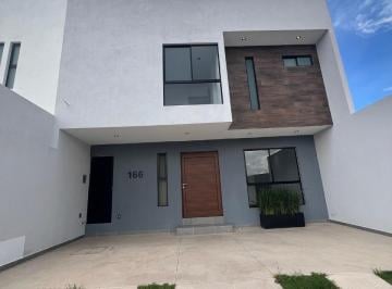 Casa · 160m² · 3 Recámaras · 2 Estacionamientos · Casa en Venta en Gran Peñon, San Luis Potosi
