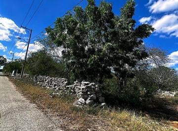 Terreno / Lote · 600m² · Venta de Terreno en Kinchil a 52 Meses.