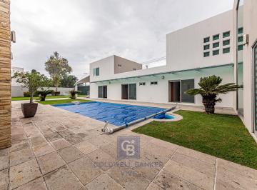 Casa de 5 habitaciones, Corregidora · Casa en Venta en Ampliación Huertas - Querétaro