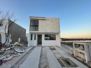 Casa de 3 habitaciones, El Marqués · Casa a Estrenar de 3 Recamaras. Ciudad Maderas - Venta
