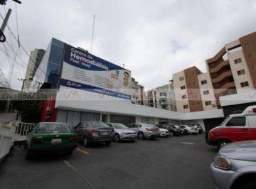 Edificio · 2580m² · 8 Recámaras · 16 Estacionamientos · Edificio en Venta en Lomas de San Francisco