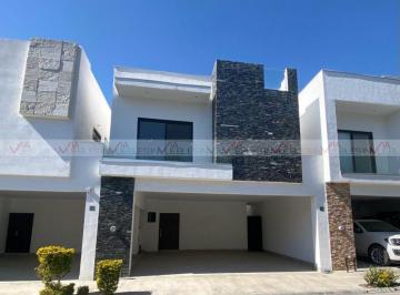 Casa · 250m² · 3 Recámaras · 2 Estacionamientos · Casa en Venta en Villa Santa Isabel