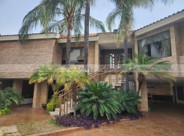 Casa · 704m² · 4 Recámaras · 5 Estacionamientos · Casa en Venta en Hacienda San Agustin