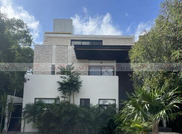 Casa de 3 habitaciones, Solidaridad · Casa en Venta en Playa del Carmen