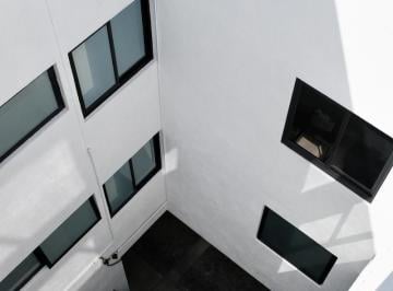 Departamento · 380m² · 4 Estacionamientos · Lomas de San Angel Inn. ¡Oportunidad Única! Edificio Habitacional en Venta con 3 Departamentos