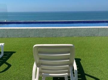 Departamento de 2 habitaciones, Mazatlán · Renta Vacacional en Depa a 1 Cuadra del Malecón con Roof Garden y Alberca Infinity