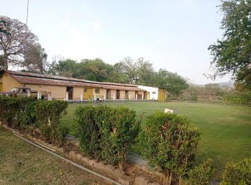 Terreno / Lote · 400m² · 3 Recámaras · 10 Estacionamientos · Rancho Equino en Granjas Mérida Temixco
