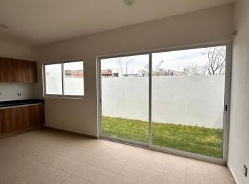 Casa · 157m² · 3 Recámaras · 2 Estacionamientos · Venta Casa Fraccionamiento Ciudad Meseta Libramiento Surponiente