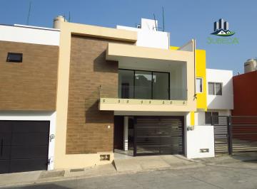 Casa de 3 habitaciones, Emiliano Zapata · Casa en Venta en Fracc. Privado Tres Pasos, Xalapa, Veracruz