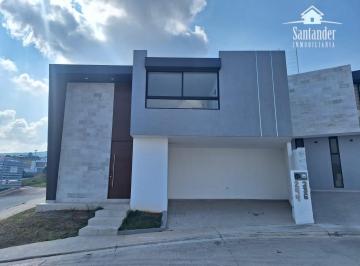 Casa de 3 habitaciones, Morelia · Casa Nueva en Venta en Fracc. Lomalta Tres Marías $4,256,700