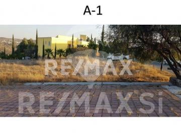 Terreno / Lote · 1389m² · Rtv Terreno Venta El Campanario