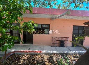Casa de 6 habitaciones, Querétaro · Casa en Venta en Lindavista