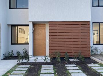Casa en condominio de 4 habitaciones, Querétaro · Casa en Renta en Fracc. Alondra, Altos de Juriquilla Ll