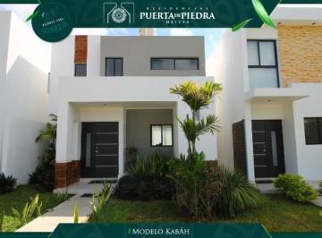 Casa · 108m² · 2 Recámaras · 1 Estacionamiento · Casa en Puerta de Piedra