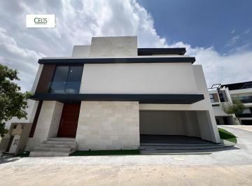 Casa · 335m² · 3 Recámaras · 2 Estacionamientos · Casa en Preventa en Residencial Lomas del Pedregal San Luis Potosi