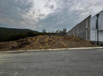 Terreno / Lote · 300m² · Terreno en Carretera Nacional