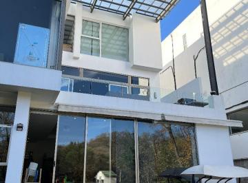 Casa de 4 habitaciones, Atizapán de Zaragoza · Casa Venta Condado de Sayavedra - Magnífica Jardín Plano 250 m