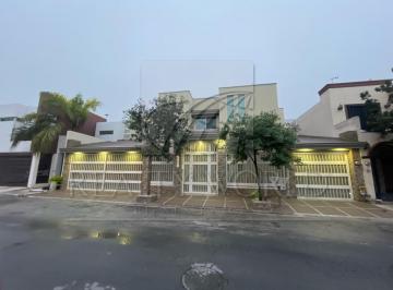 Casa de 3 habitaciones, Monterrey · Casa en Cumbres Elite Sector Villas