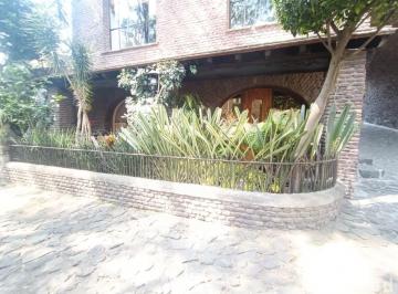 Departamento · 155m² · 1 Recámara · 2 Estacionamientos · Departamento Estilo Medieval en Bosques de Tetlameya