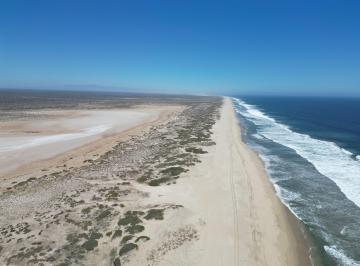 Terreno / Lote , La Paz · Terreno Pacifico Beach Front 1.8ha
