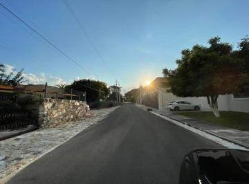 Terreno / Lote · 1139m² · Terreno en Venta en Mérida en Privada Residencial 30 m de Frente - La Alborada