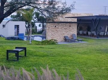 Terreno / Lote , Apaseo el Grande · Terreno en Venta en Meseta Lote 53 Colindando con Área Verde Mas Casa Club