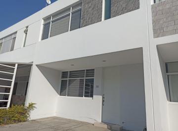 Terreno / Lote · 90m² · 3 Recámaras · 2 Estacionamientos · Casa en Venta Fracc. Mar de Plata Manzanillo Colima