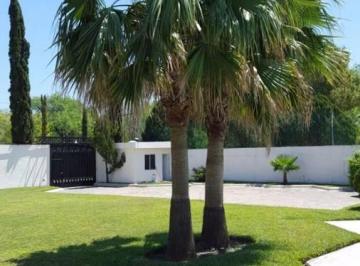 Terreno / Lote · 1700m² · 3 Recámaras · 7 Estacionamientos · Quinta Campestre en Venta en Villas Campestres, Cienega de Flores. N. L.