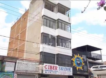 Edificio , León · León: Edificio de 4 Pisos en Bulevar