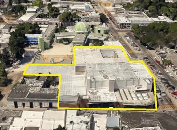 Edificio · 4101m² · 4 Recámaras · 40 Estacionamientos · En Venta Edificio Comercial en Centro Mérida, Yucatán