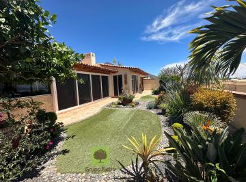 Casa de 3 habitaciones, Chapala · Casa en Venta en Ajijic Jalisco