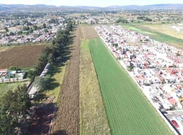 Terreno / Lote · 1071m² · Terreno en Venta Sobre Ramal a San Pedro de Los Sauces, Tarimbaro