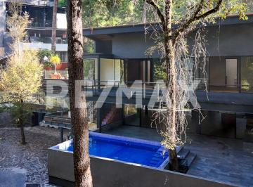 Casa · 571m² · 4 Recámaras · 2 Estacionamientos · Casa en Venta - (4)
