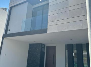 Casa de 4 habitaciones, Puebla · Casa en Venta en La Antigua Cementera