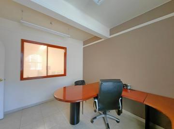 Casa de 5 habitaciones, Miguel Hidalgo · Casa Para Oficina 281 m² / 5r / 4b