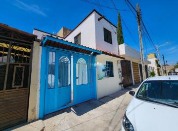 Casa de 4 habitaciones, Querétaro · Casa en Venta, Puerta del Sol, Querétaro, Qro.