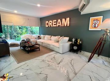 Casa de 3 habitaciones, Solidaridad · Moderna con Jardin Privado, Amplia Terraza y Paneles Solares en Playacar