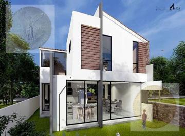 Casa · 230m² · 3 Recámaras · 1 Estacionamiento · Casa Vanguardista en Tequisquiapan