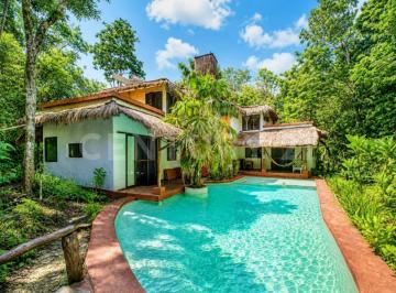 Casa · 280m² · 4 Recámaras · Casa en Venta en El Ramonal, Supermanzana 129, Cancún